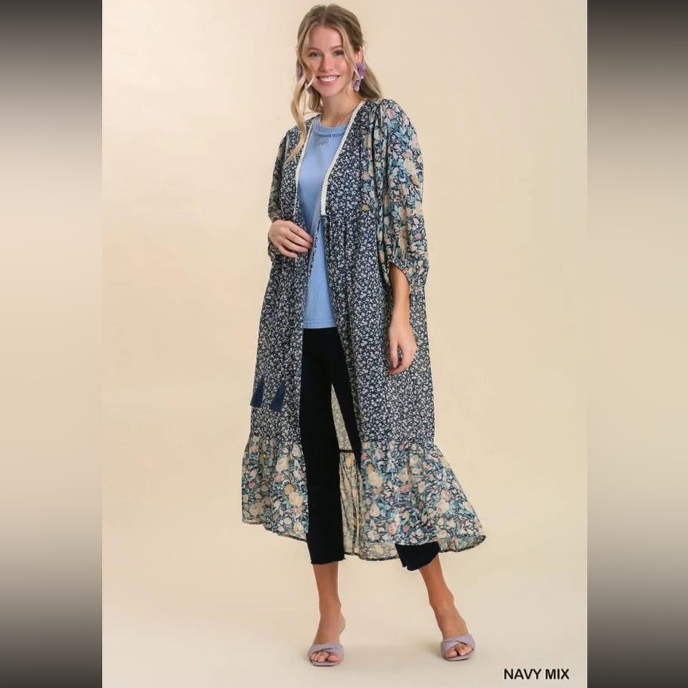 Umgee Navy Mix Floral Kimono